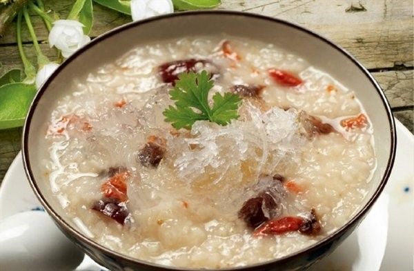 Cháo gà tổ yến