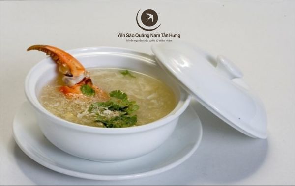 Súp yến càng cua bồi bổ cho người mới ốm dậy