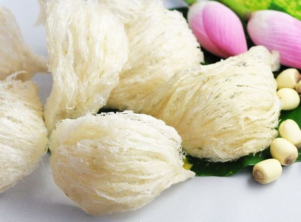 Tôi có thể ăn sáng bao lâu sau khi ăn yến sào khi bụng đói? Lợi ích của việc ăn yến sào vào buổi tối trước khi đi ngủ là gì?
